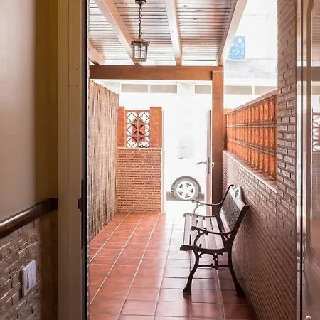 Amazing Duplex 3 Bedrooms Good Wifi With Terrace & Bbq コラレホ