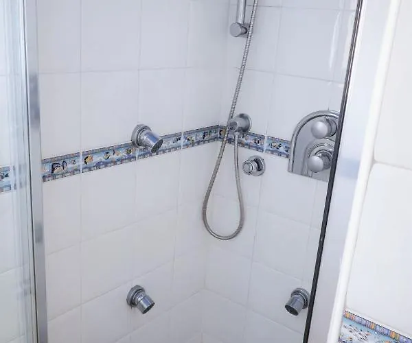 Amazing Duplex 3 Bedrooms Good Wifi With Terrace & Bbq * קורלחו